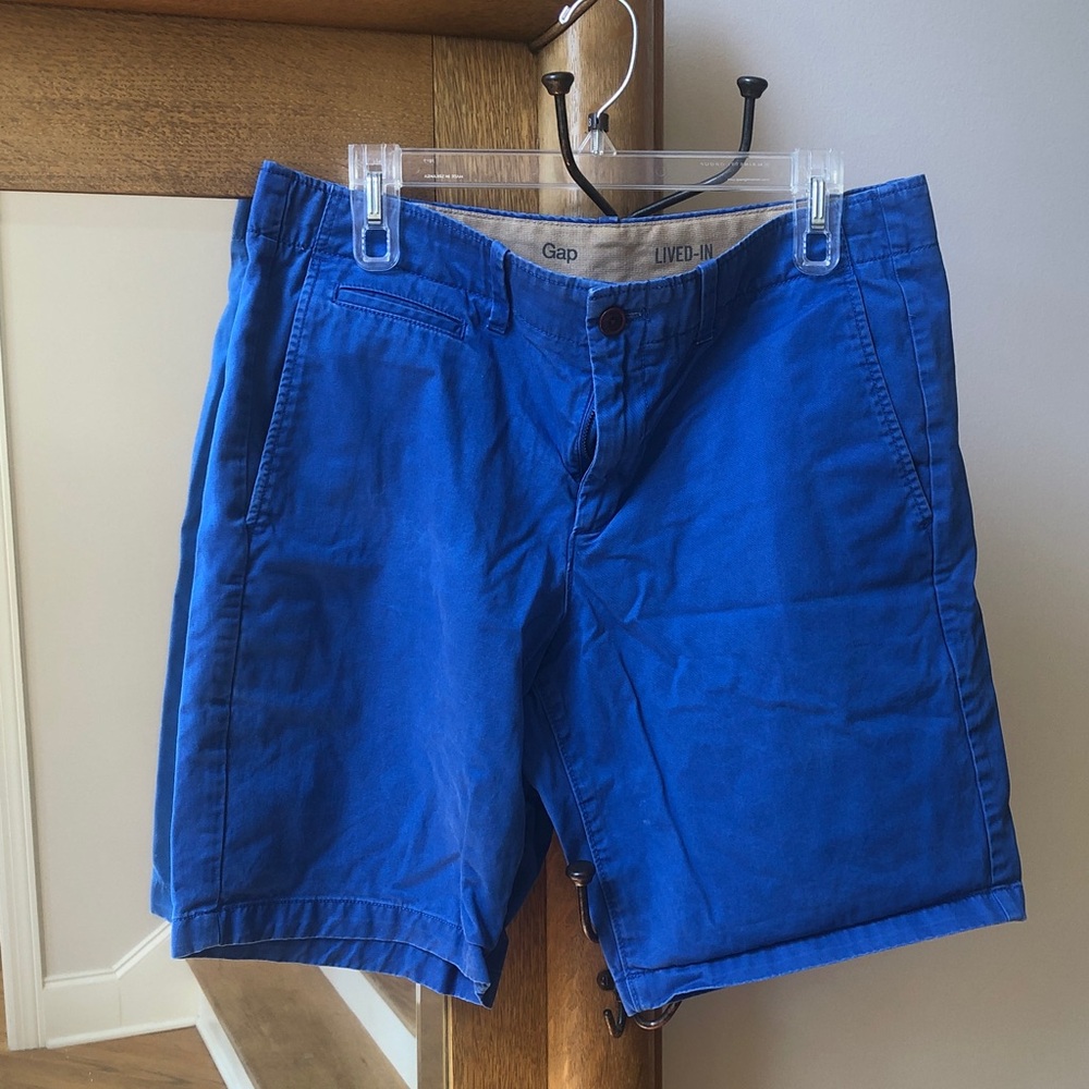 GAP Mens Admiral Blue Lived In Chino Shorts, Good Condition, Size 34, Inseam 10”